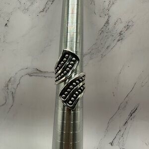 Stylish Silver Women's Ring with Beaded Design